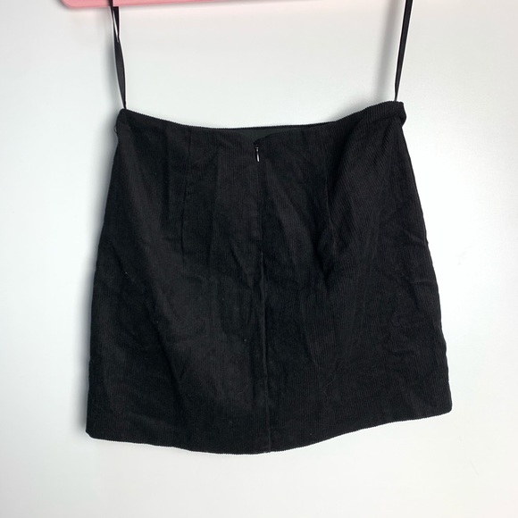 NWT superdown Dylan Corduroy Mini Skirt in Black - Picture 9 of 9